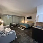 Superbe Vue A 180° Sur L'ocean